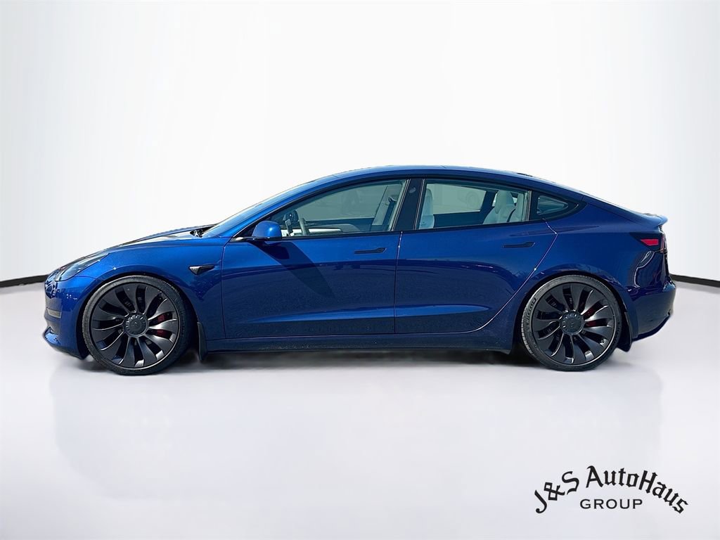 Used 2023 Tesla Model 3 Performance image 4