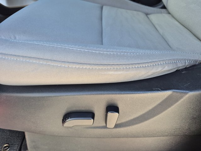 Certified 2024 Nissan Frontier SV w/ Tow Package image 17