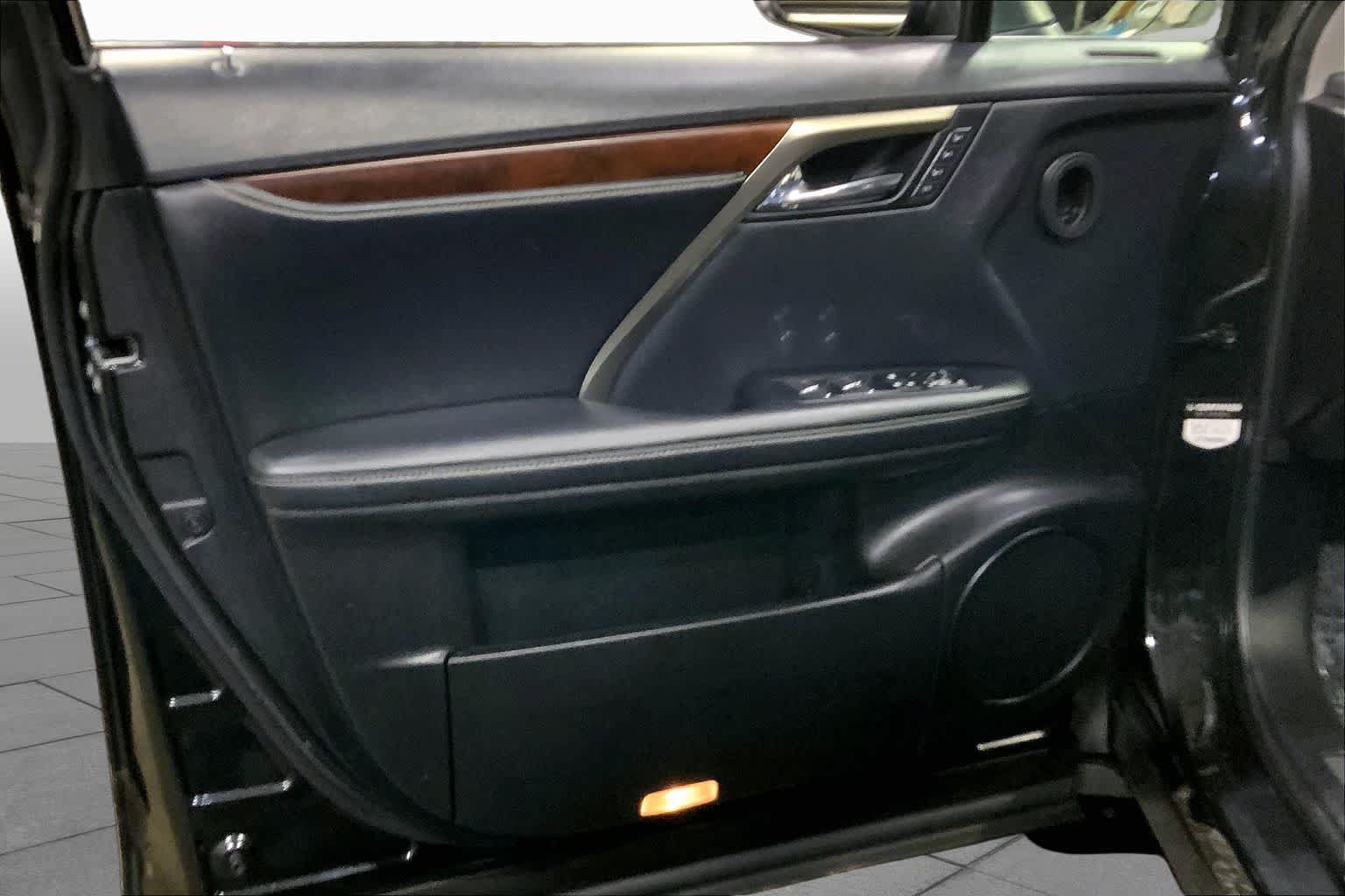 Certified 2022 Lexus RX 350 AWD w/ Premium Package image 22