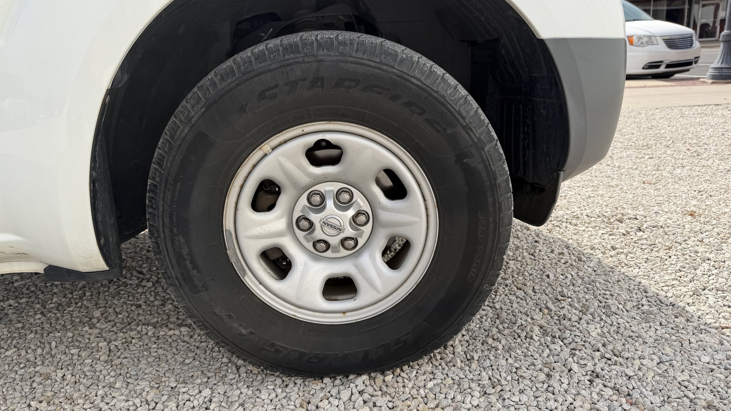 Used 2014 Nissan Frontier S w/ S Preferred Package RWD image 13