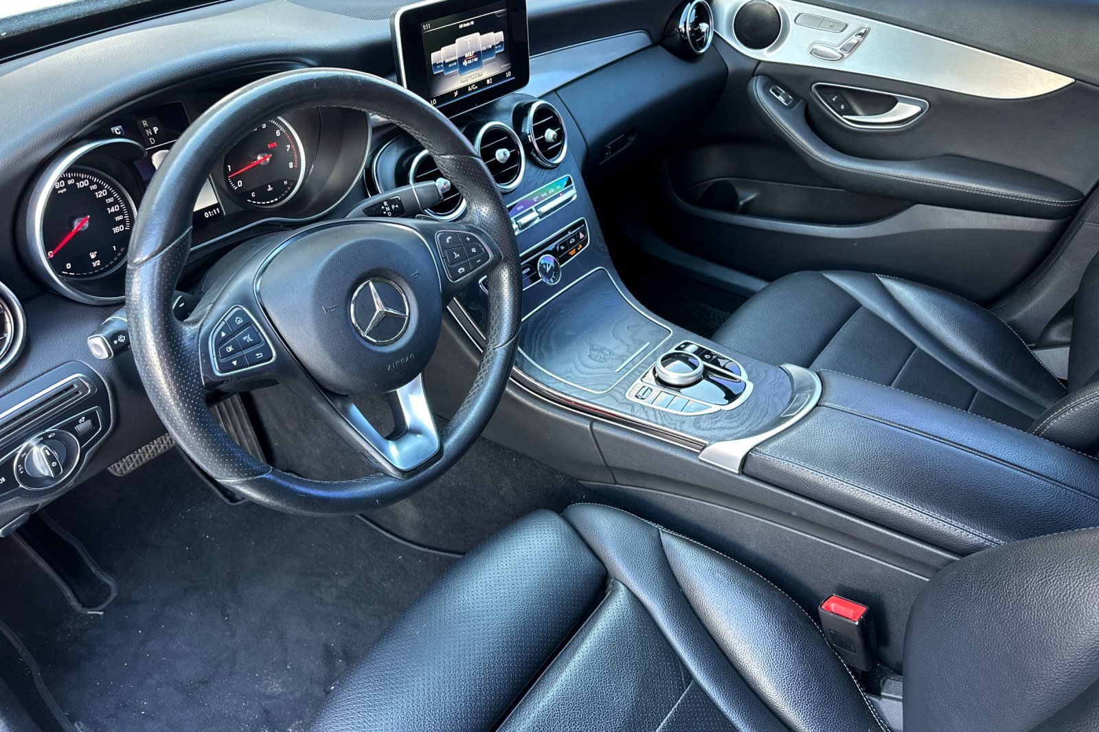 Used 2018 Mercedes-Benz C 300 Sedan image 10
