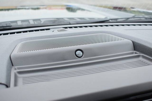 New 2025 Ford F250 Lariat w/ Lariat Ultimate Package image 26