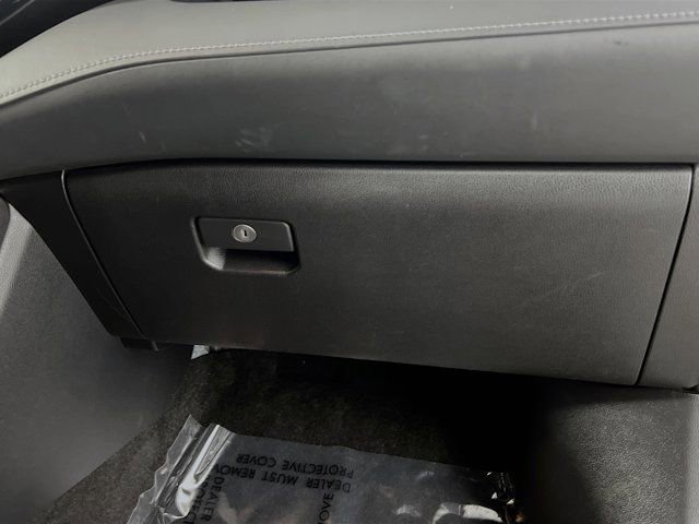 Used 2023 Toyota Highlander XSE image 32