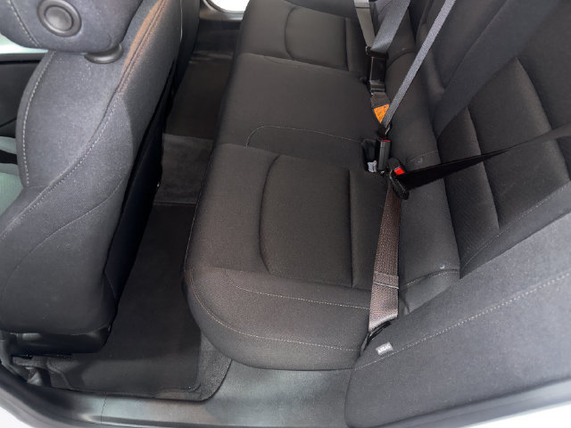 Used 2025 Chevrolet Malibu LT FWD image 14
