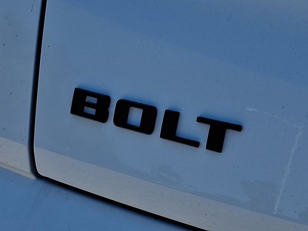 New 2027 Chevrolet Bolt LT FWD image 17