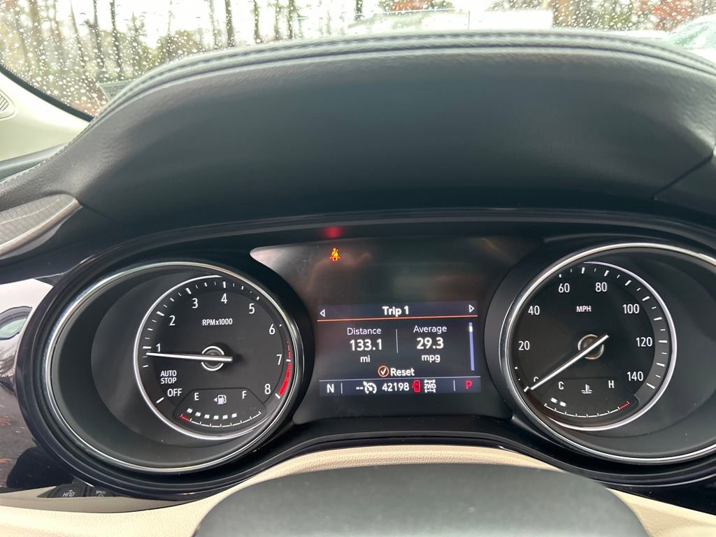 Used 2020 Buick Encore GX Essence w/ Advanced Technology Package image 20