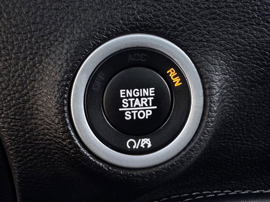 Used 2023 Dodge Challenger R/T w/ Blacktop Package image 20