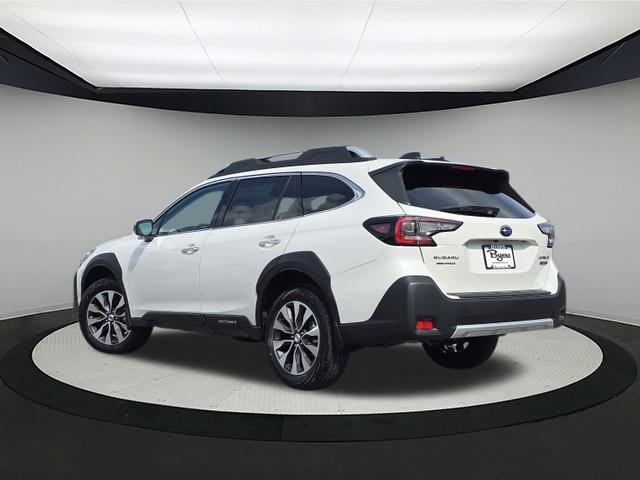 New 2025 Subaru Outback Touring image 5