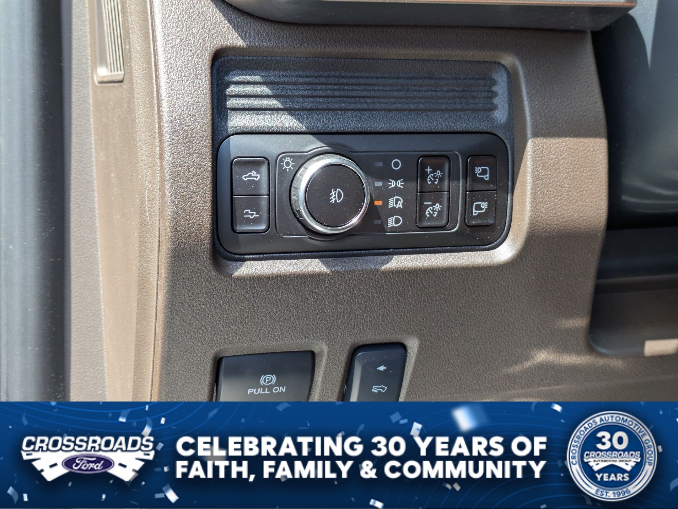 New 2026 Ford F350 King Ranch AWD/4WD image 15