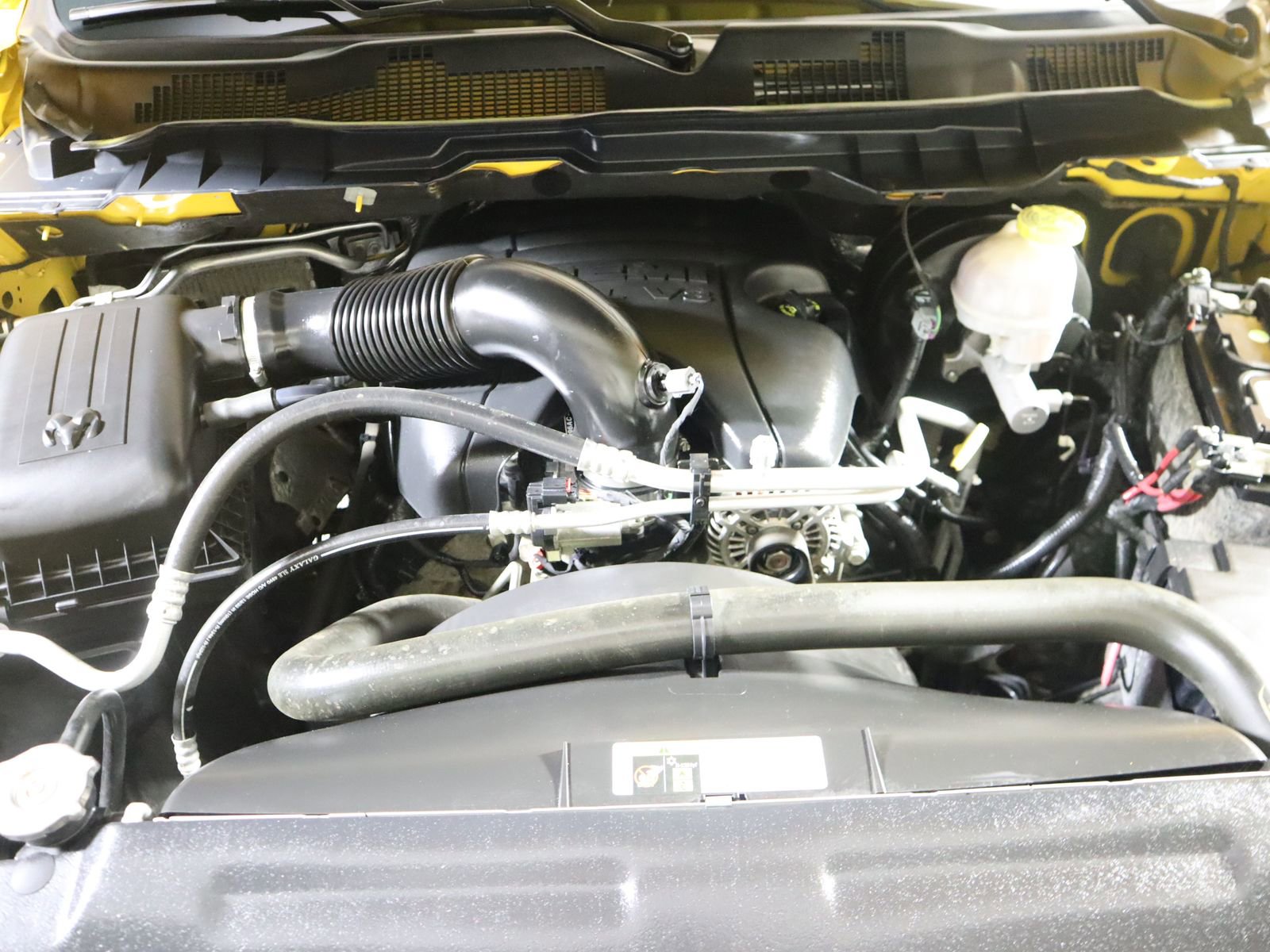 Used 2019 RAM 1500 Express w/ Wheel & Sound Group AWD/4WD image 22