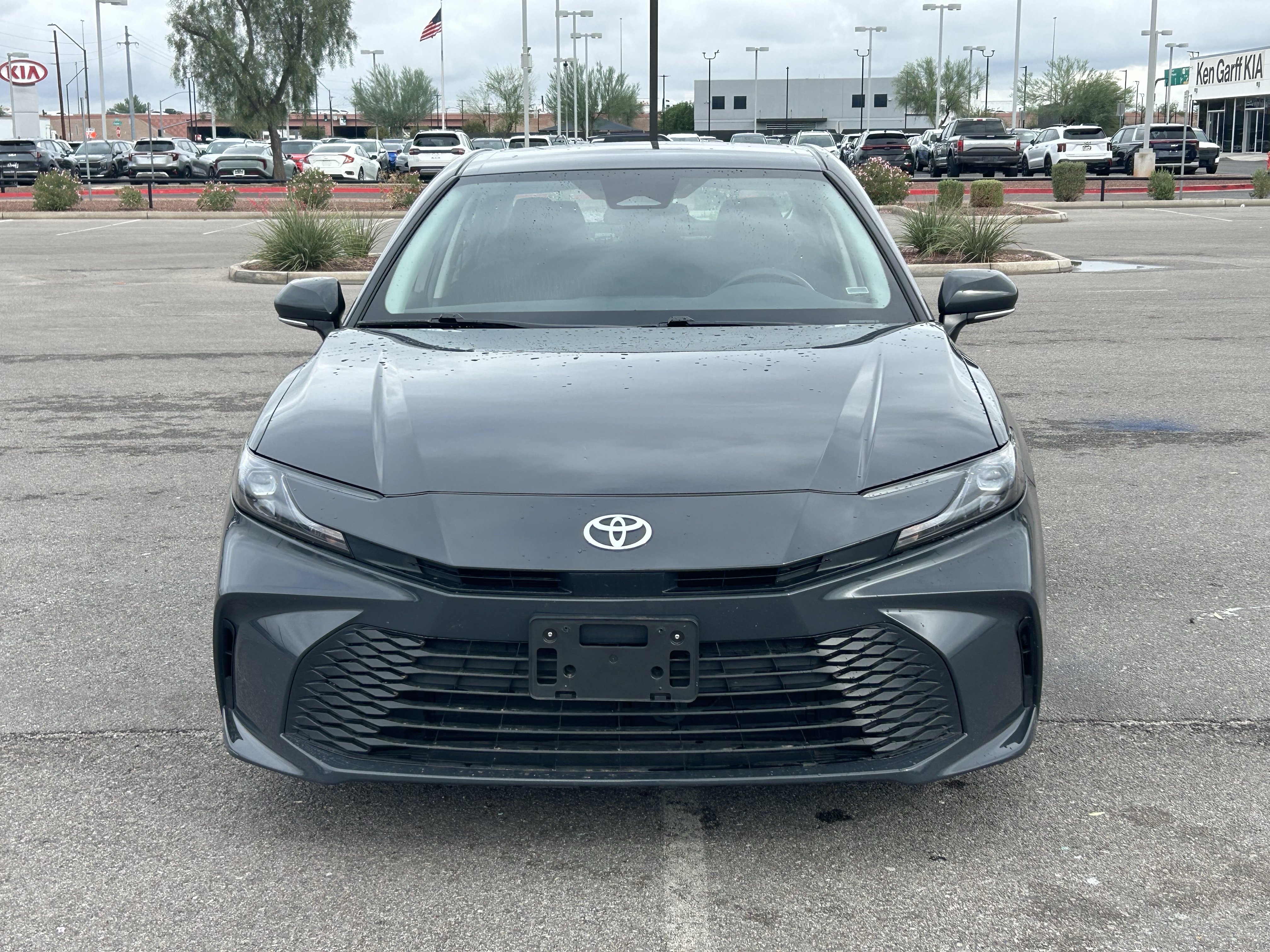 Used 2025 Toyota Camry LE FWD image 8