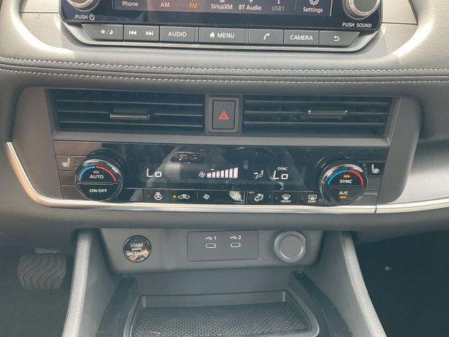 New 2026 Nissan Rogue SV w/ Cold Weather Package AWD/4WD image 17