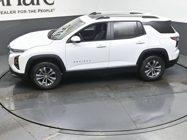 New 2027 Chevrolet Equinox LT w/ Convenience Package II FWD image 36