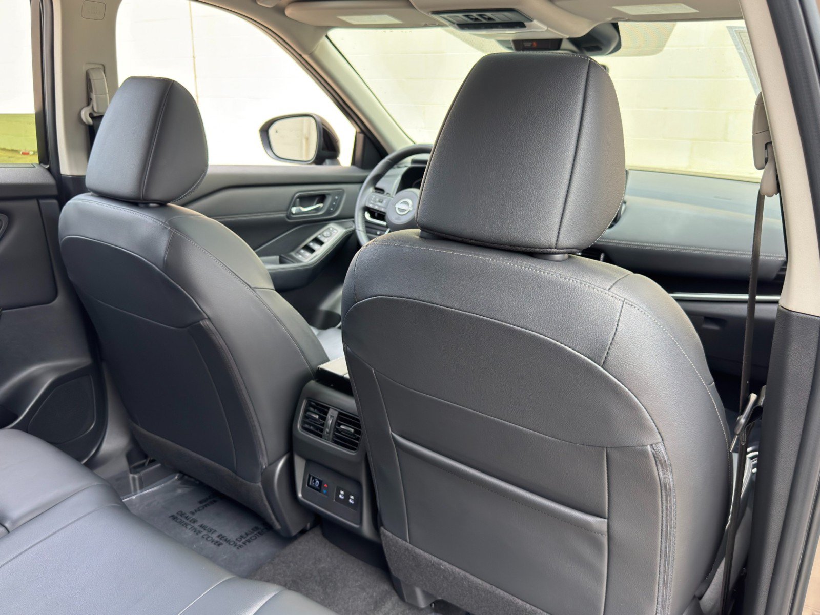 Used 2024 Nissan Rogue SL w/ SL Premium Package FWD image 37