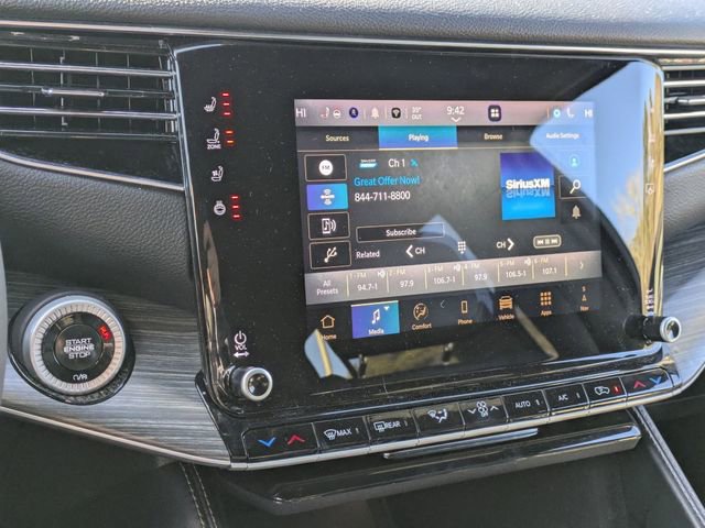 Used 2024 Jeep Wagoneer L Series III w/ Flexible Seating Group image 18