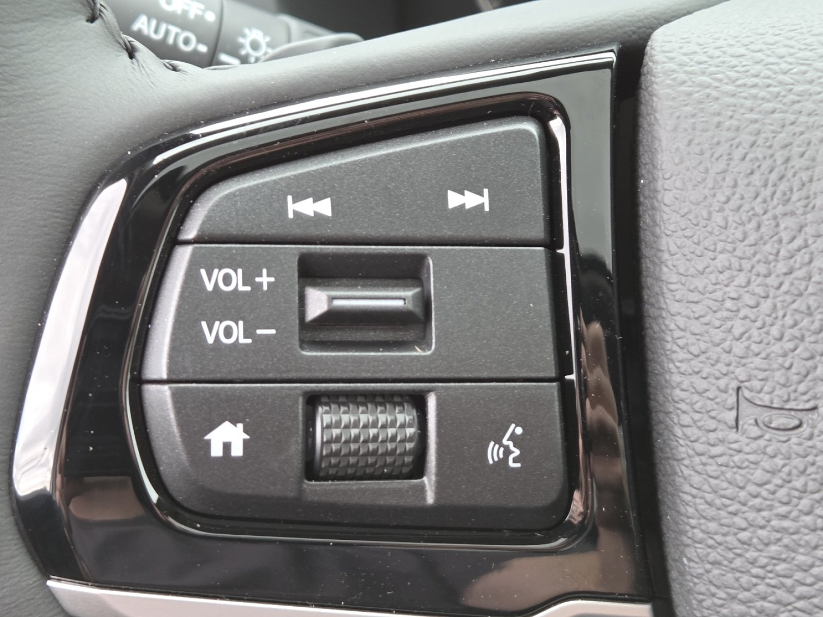 New 2026 Honda Odyssey EX-L image 32