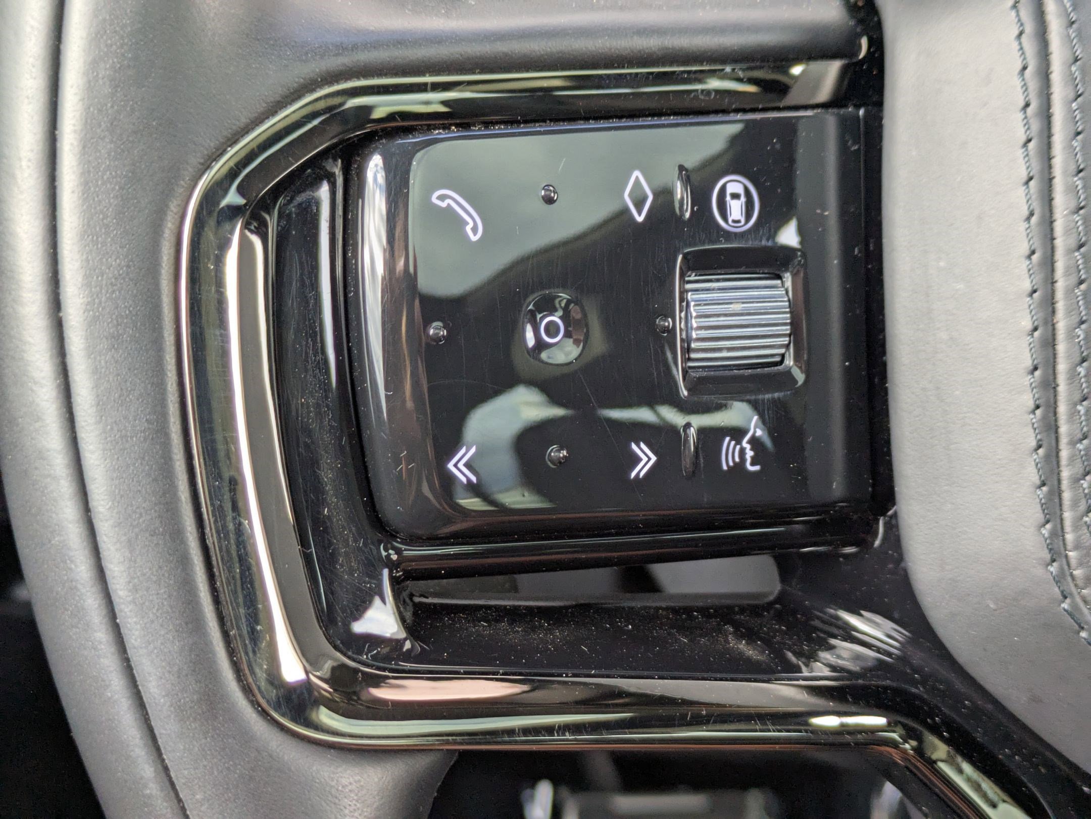 Used 2024 Land Rover Range Rover Sport Dynamic SE image 16