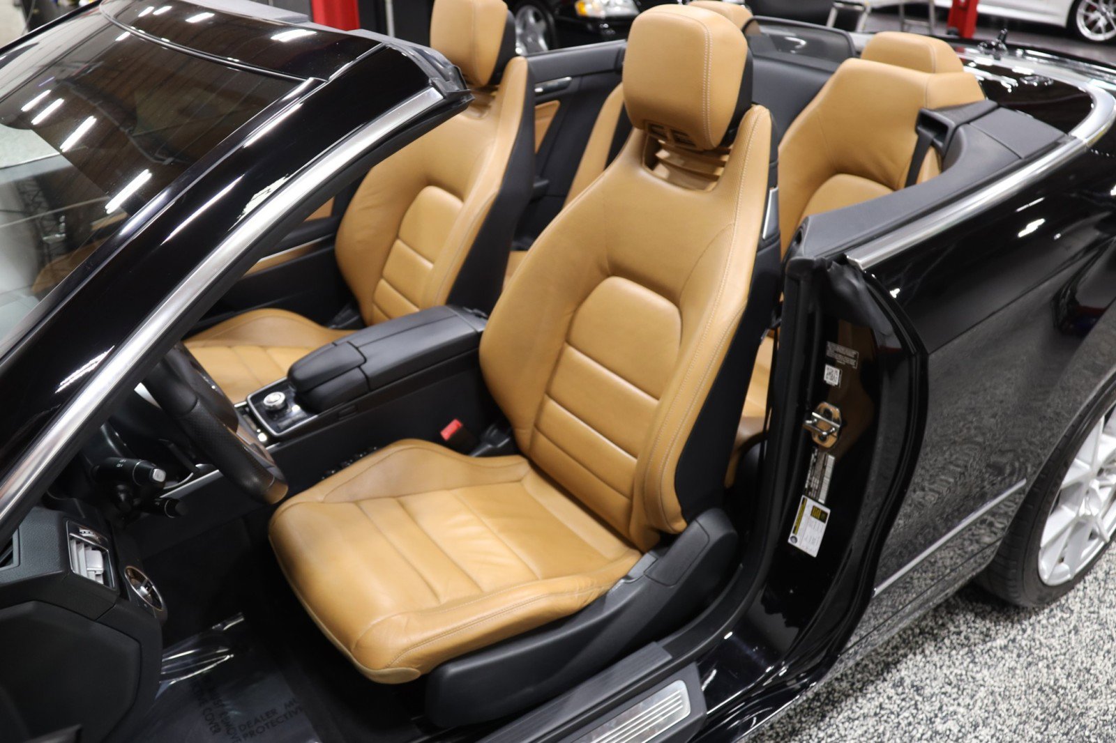 Used 2015 Mercedes-Benz E 400 Cabriolet w/ Premium 1 Package image 38