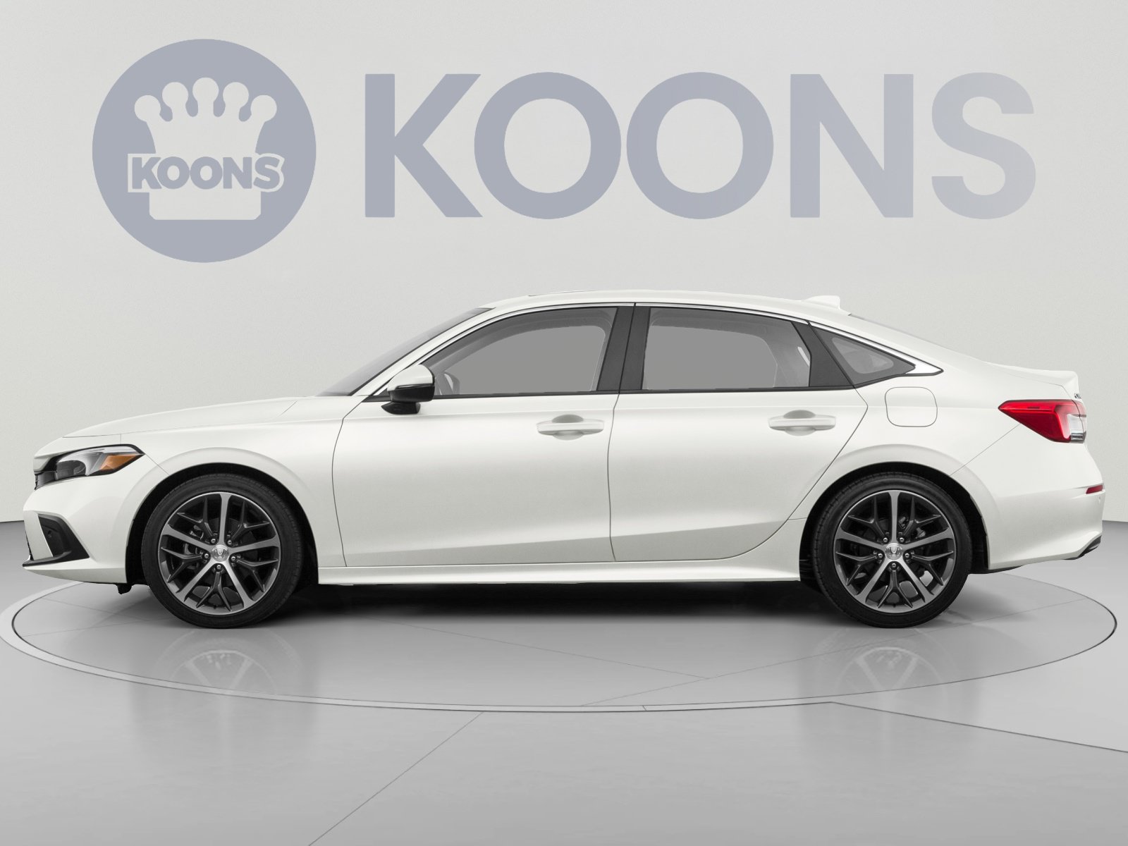 Used 2024 Honda Civic Touring image 2
