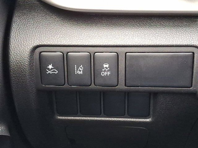 Used 2024 Mitsubishi Eclipse Cross LE image 29