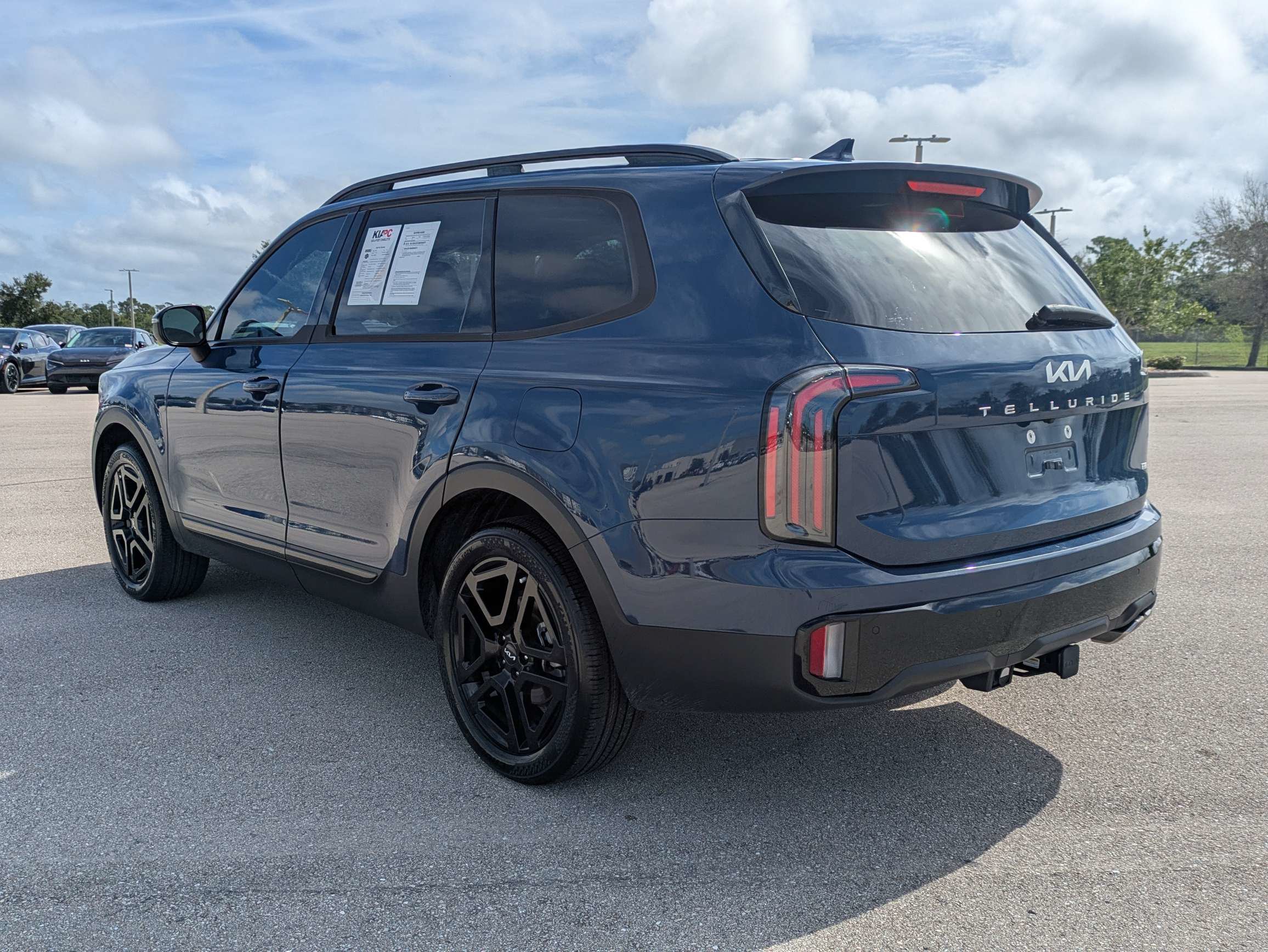 Certified 2024 Kia Telluride EX X-Line AWD/4WD image 7