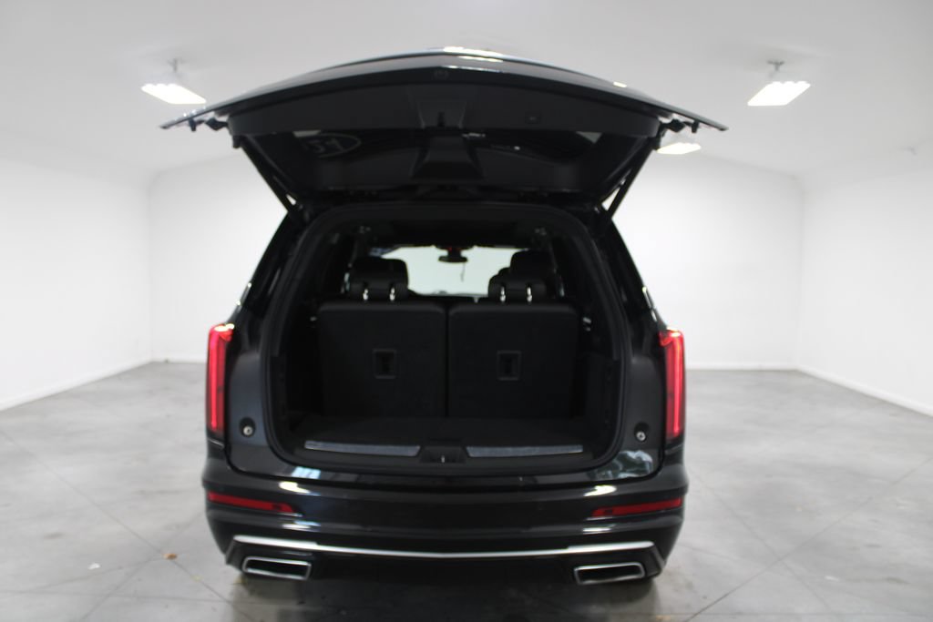 Used 2024 Cadillac XT6 Premium Luxury AWD/4WD image 30