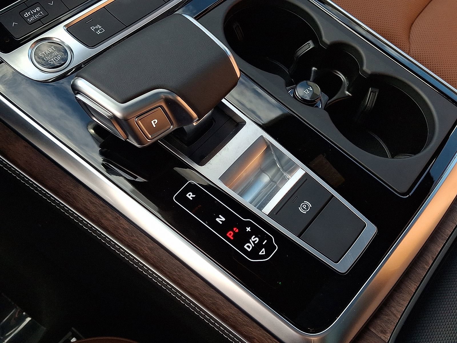 Used 2025 Audi Q7 3.0T Premium Plus image 15