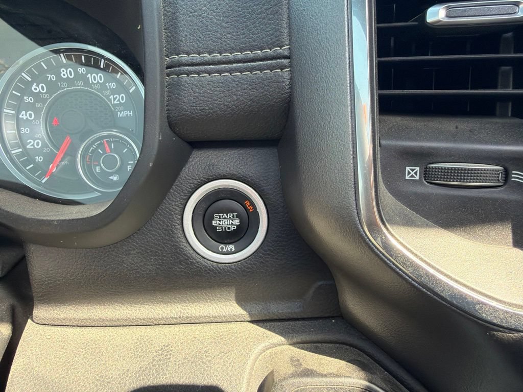 Used 2024 RAM 1500 Laramie AWD/4WD image 38
