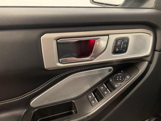 Used 2020 Ford Explorer ST w/ ST Street Pack AWD/4WD image 18