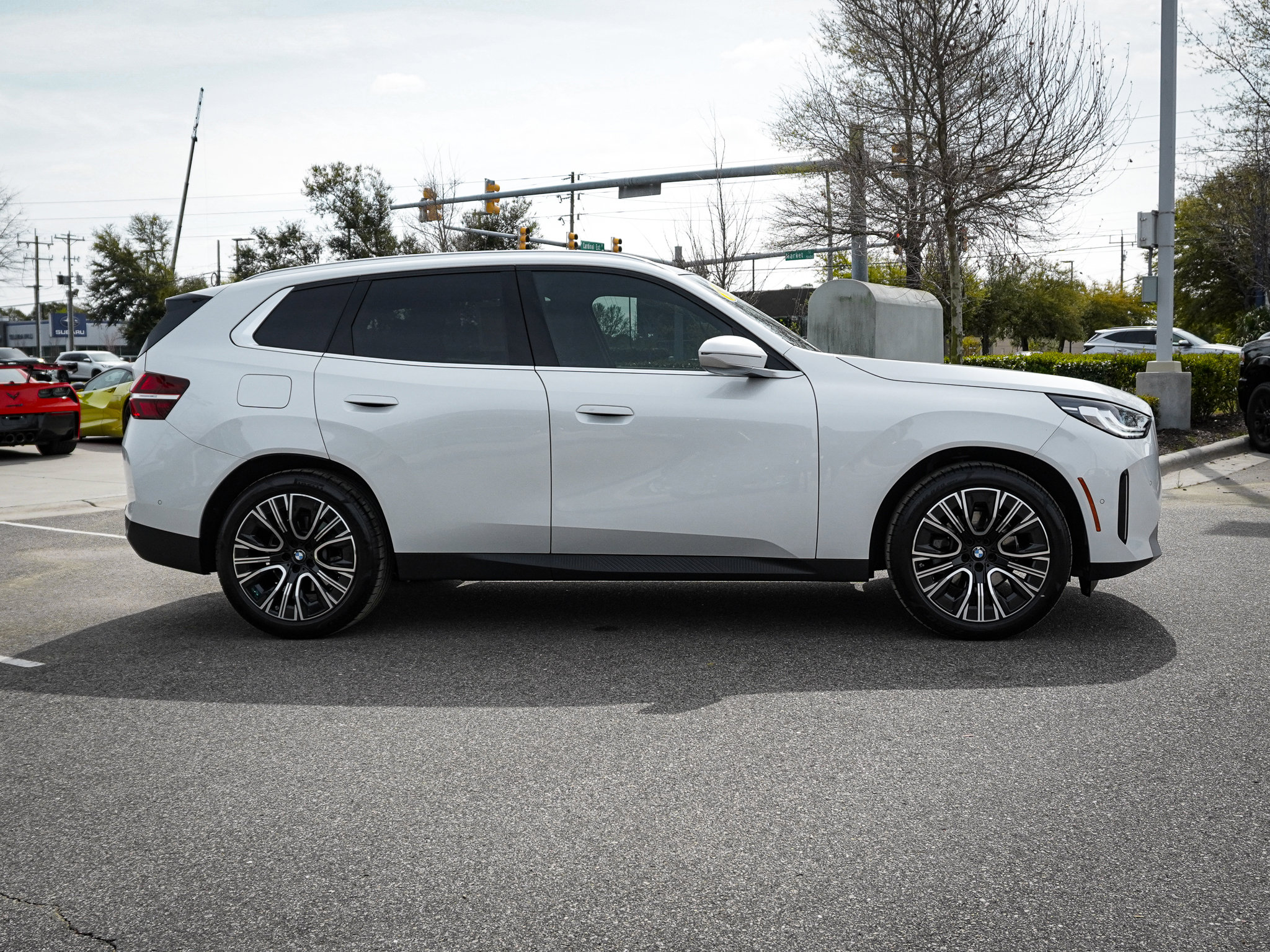 Used 2025 BMW X3 xDrive30i w/ Convenience Package image 11