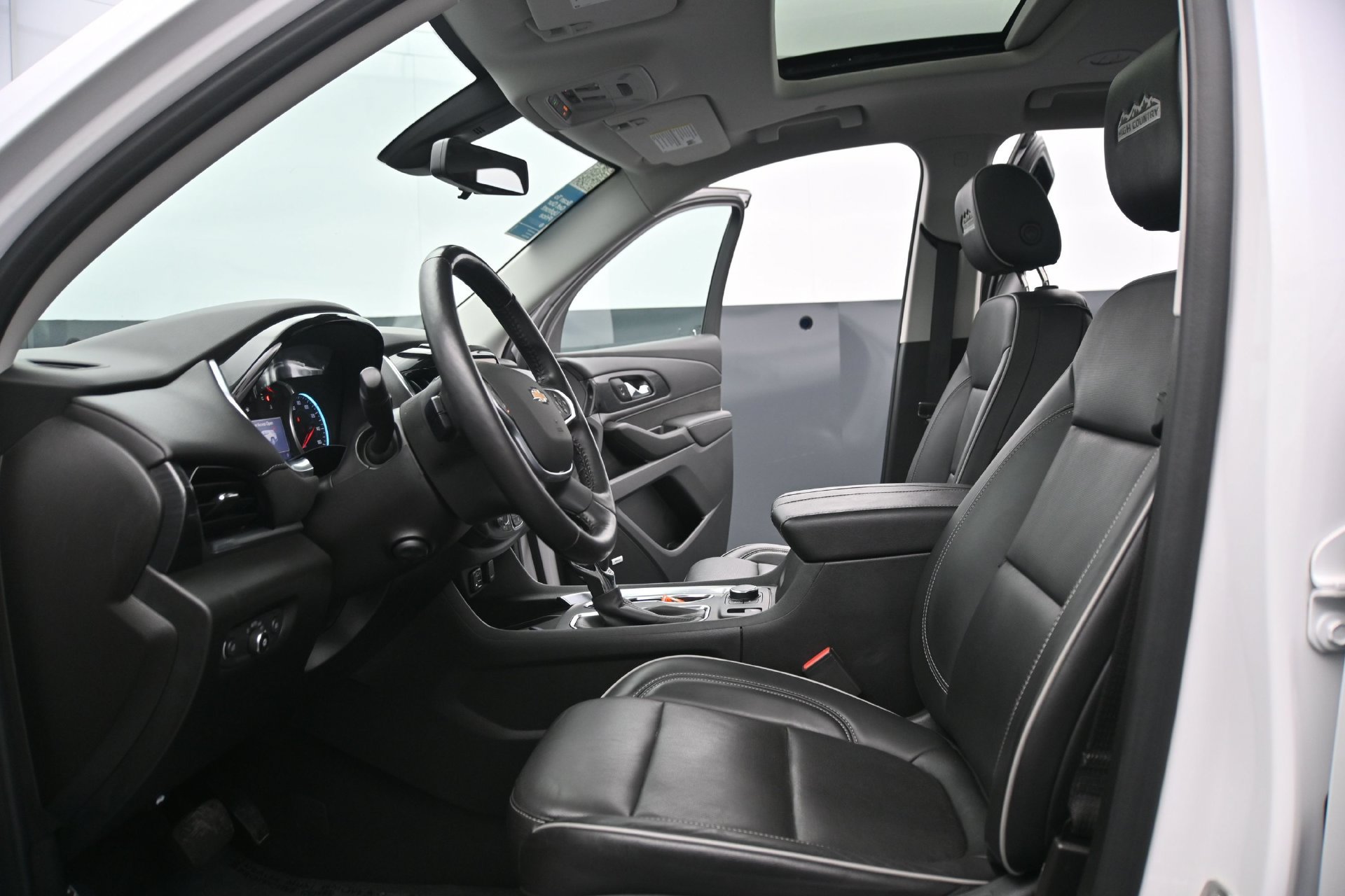 Used 2021 Chevrolet Traverse High Country AWD/4WD image 22
