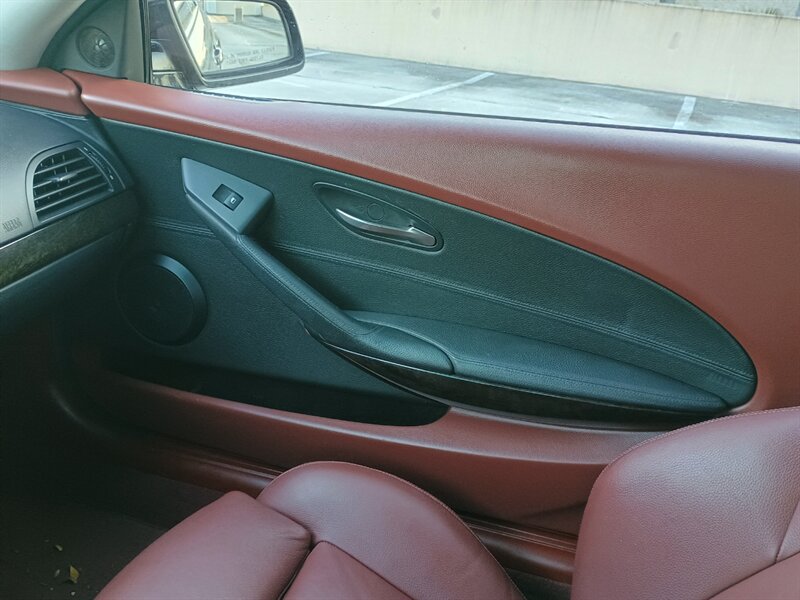 Used 2006 BMW 650i Coupe RWD image 23