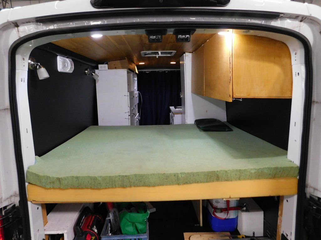 Used 2019 Ford Transit 250 148 Medium Roof RWD image 77