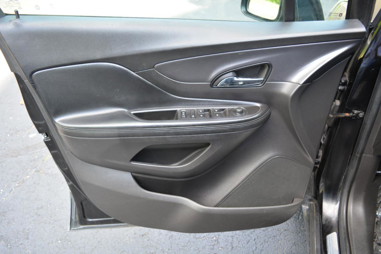 Used 2019 Buick Encore Preferred FWD image 9