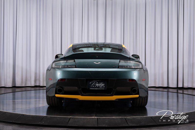 Used 2015 Aston Martin V8 Vantage GT image 16