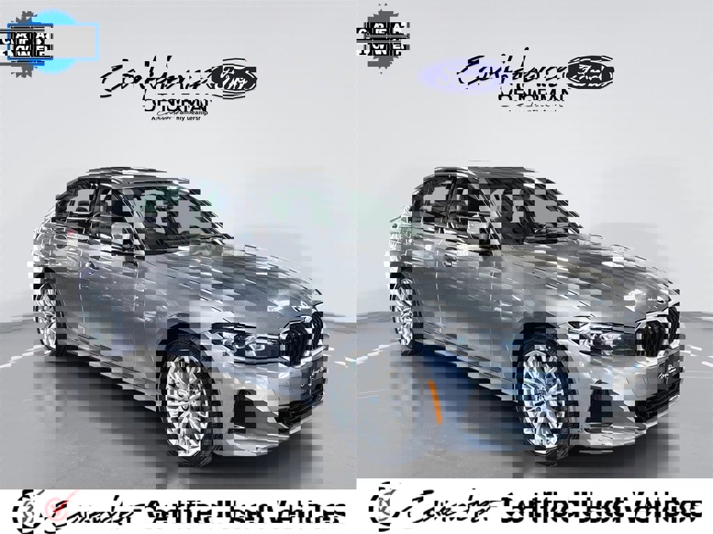 Used 2023 BMW 330i Sedan image 1