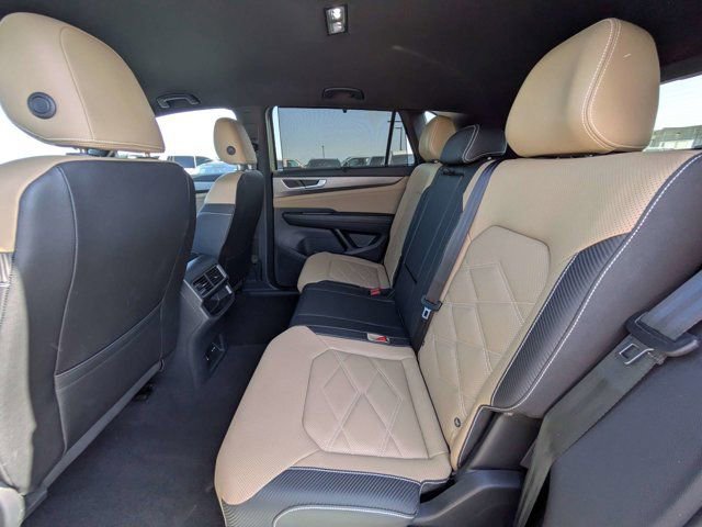 Used 2026 Volkswagen Atlas Cross Sport SE FWD image 11