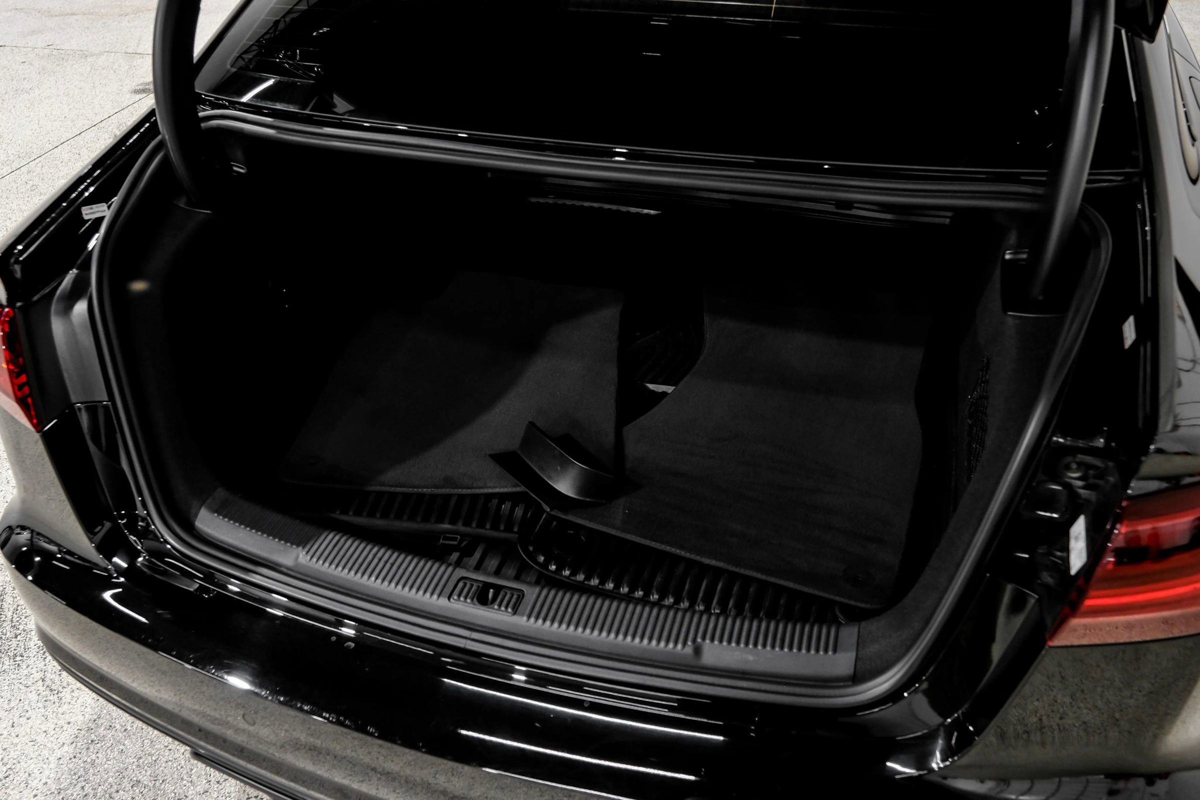 Used 2018 Audi S6 Premium Plus w/ S Sport Package AWD/4WD image 62