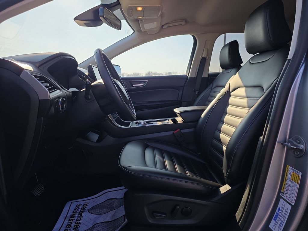 Used 2024 Ford Edge SEL w/ Convenience Package image 19