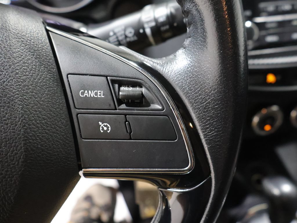 Used 2017 Mitsubishi Outlander Sport ES AWD/4WD image 33