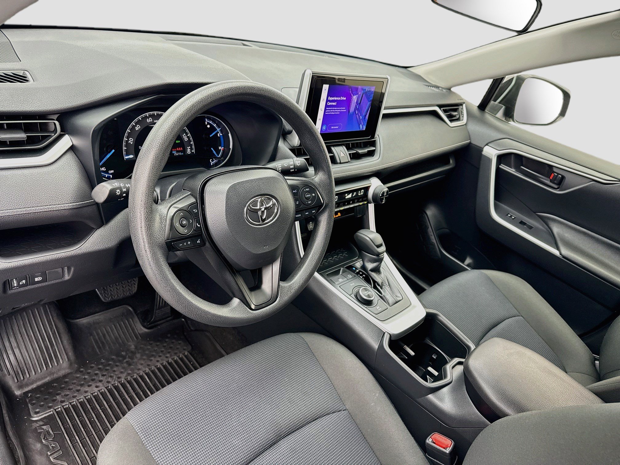 Used 2025 Toyota RAV4 LE AWD/4WD image 7