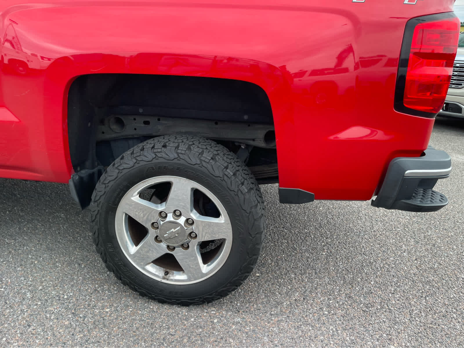 Used 2015 Chevrolet Silverado 2500 LTZ w/ Duramax Plus Package AWD/4WD image 8