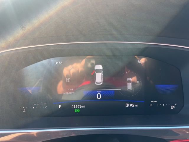 Used 2023 Volkswagen Tiguan SE R-Line image 19