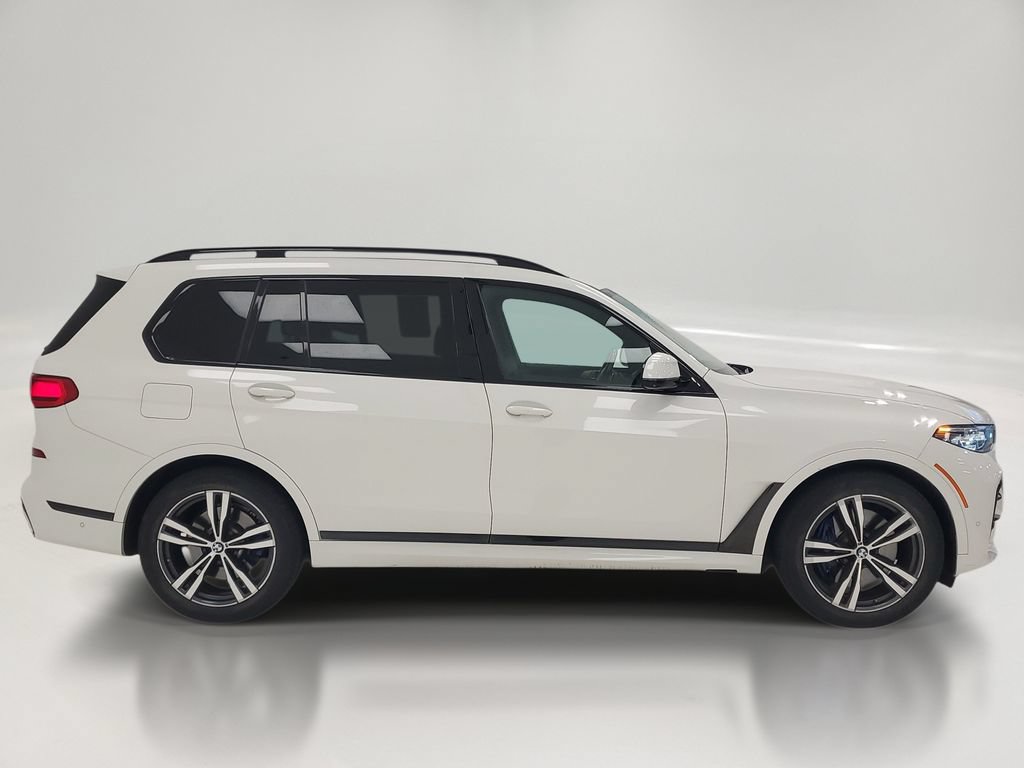 Used 2019 BMW X7 xDrive50i w/ M Sport Package AWD/4WD image 4