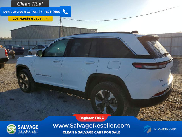 Used 2022 Jeep Grand Cherokee Limited 4xe w/ Luxury Tech Group II AWD/4WD image 3