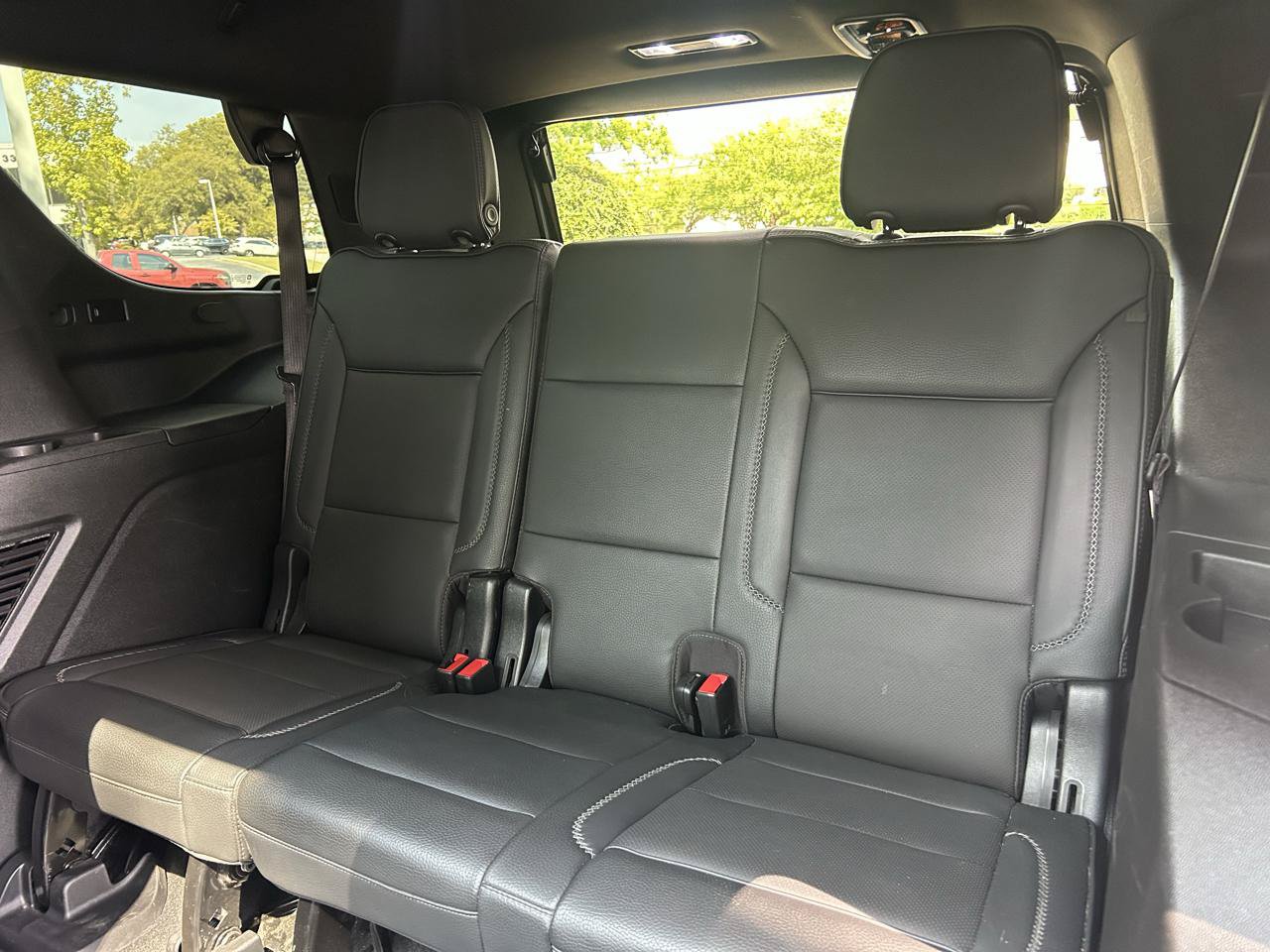 Used 2022 GMC Yukon Denali w/ Denali Premium Package AWD/4WD image 20