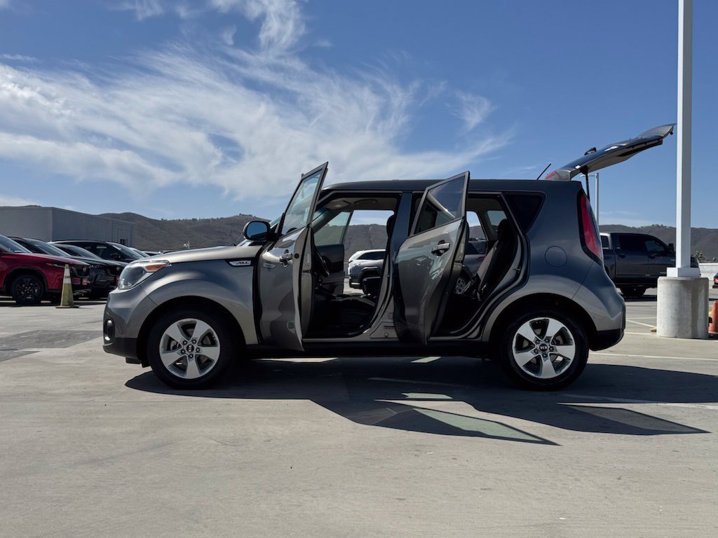 Used 2019 Kia Soul FWD image 27