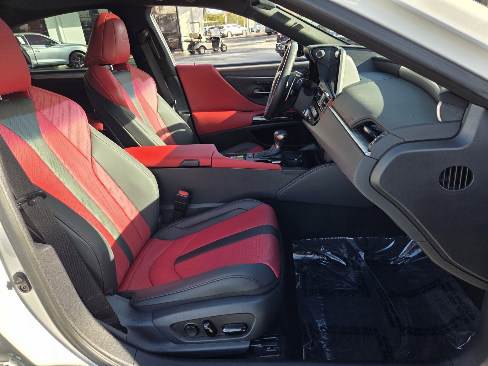 Used 2023 Lexus ES 350 F Sport w/ Accessory Package (Z2) image 17