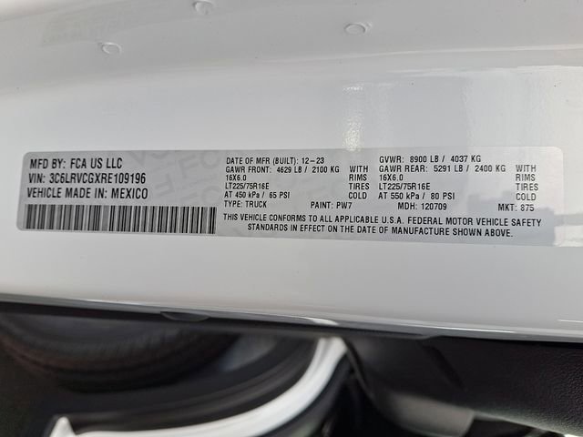 Used 2024 RAM ProMaster 2500 w/ Safety Group image 26