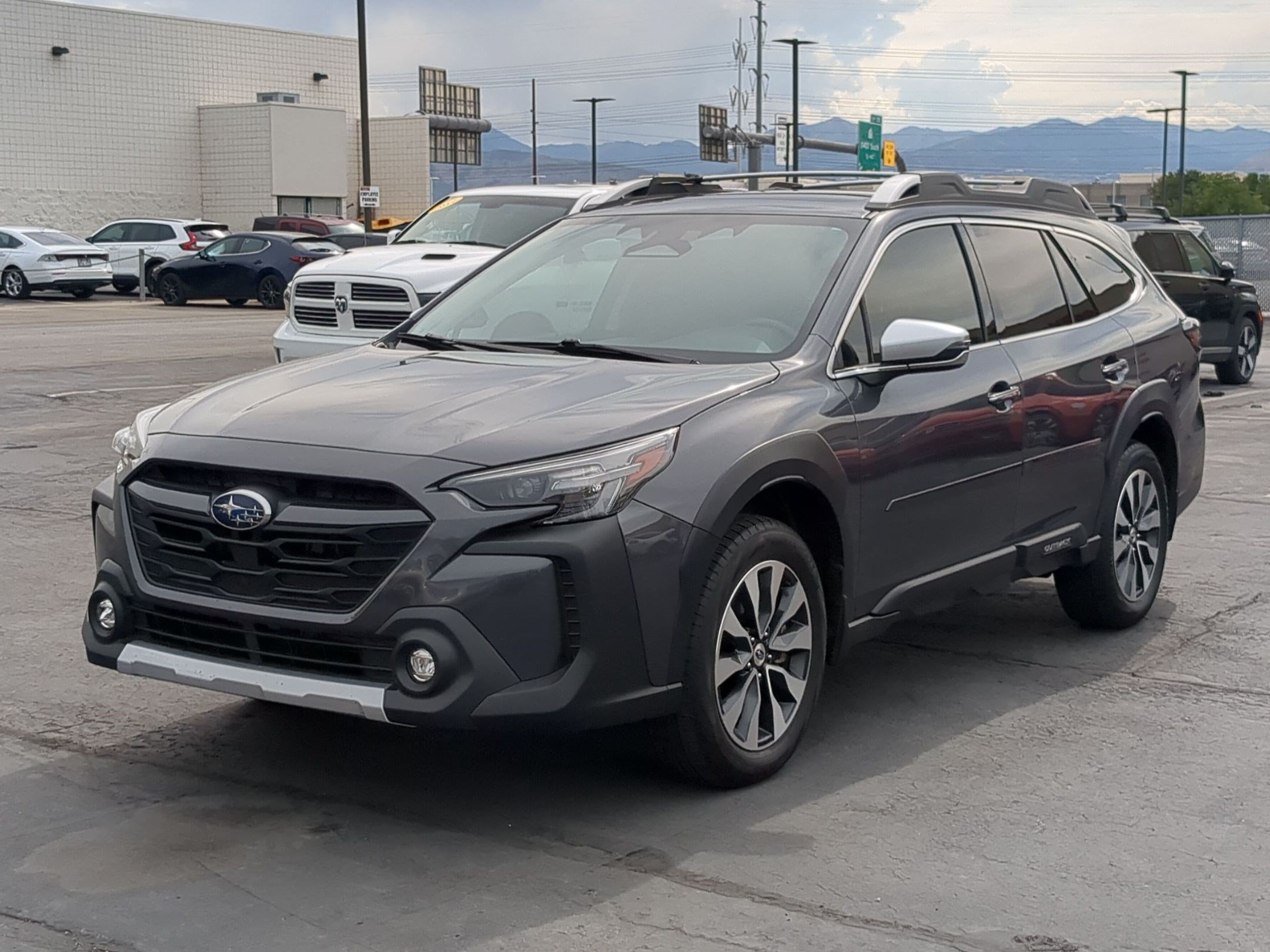 Used 2024 Subaru Outback Touring XT AWD/4WD image 10